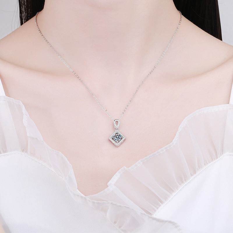 Nur Necklace