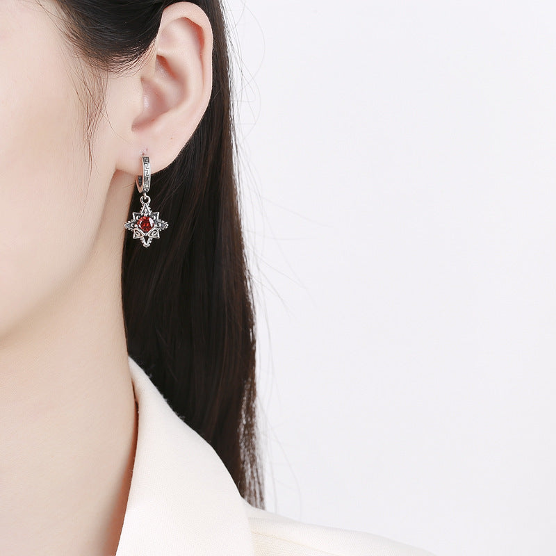 Rot Star Earrings